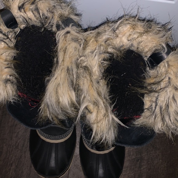 Sorel winter boots - Picture 12 of 15